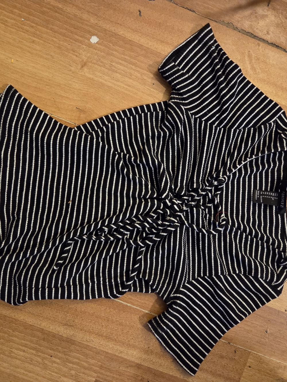 Striped Front-Twist Short Sleeve Top - Black & White